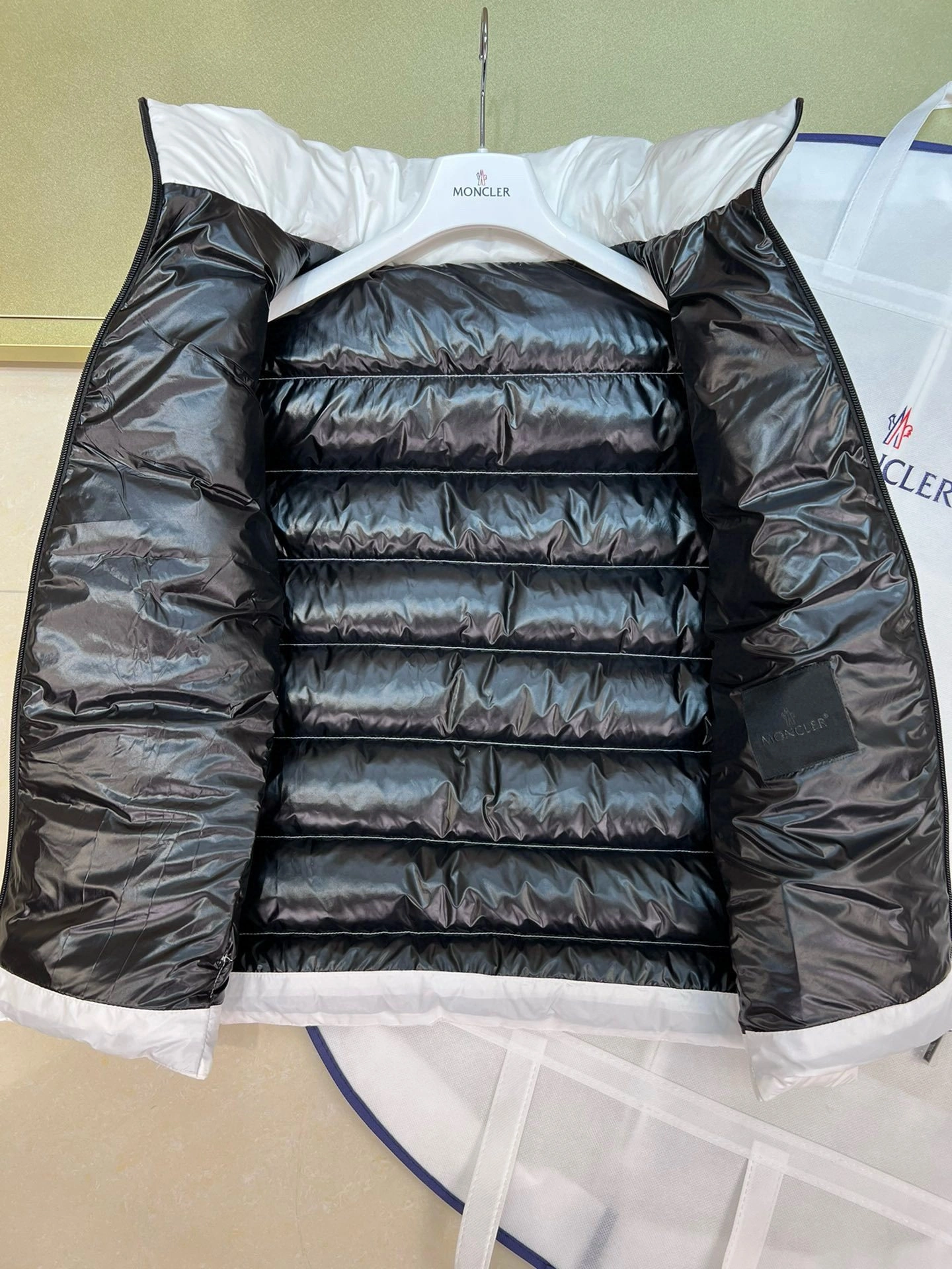 wg.luxury- 7o9385r Down Jacket 2colour item:D-F205I0818-2
